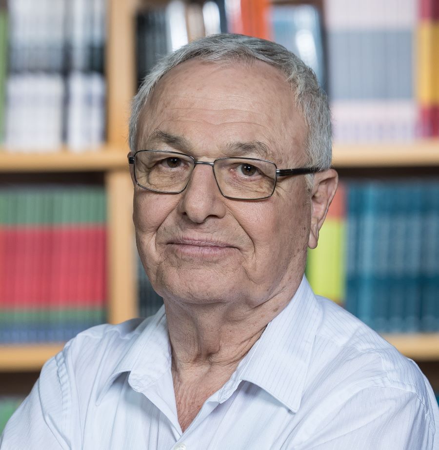 Prof. Ronie Navon